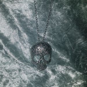 Skull necklace